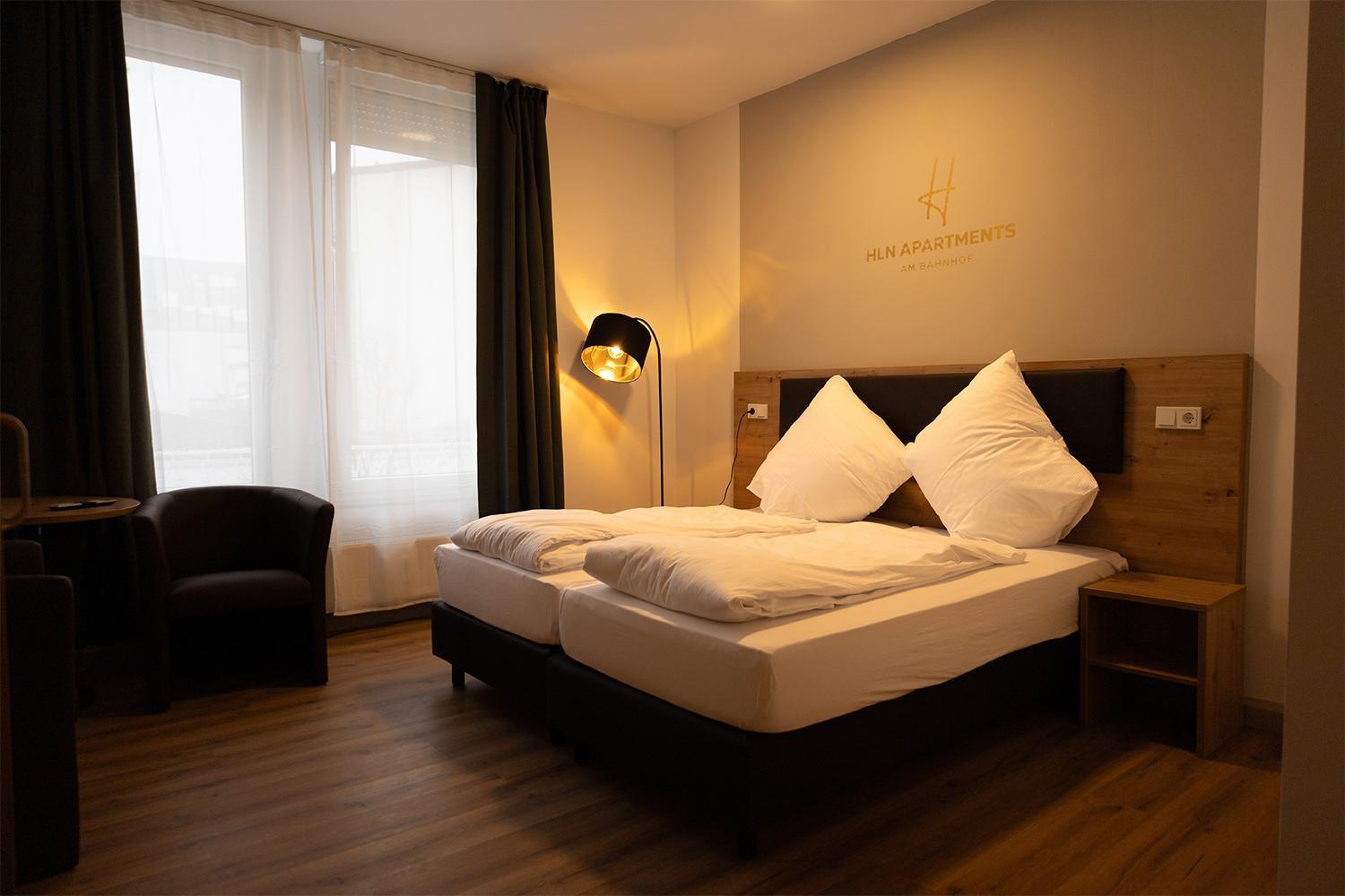 Hln Apartments Am Bahnhof ザールブリュッケン エクステリア 写真