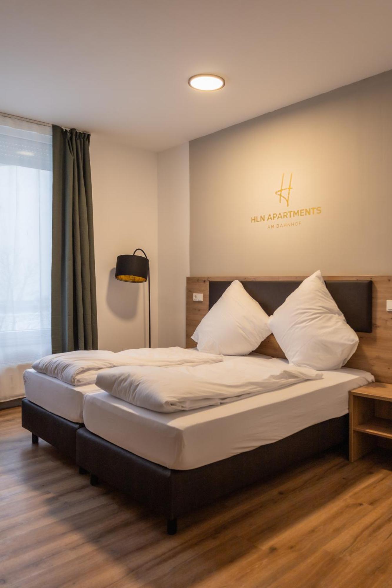 Hln Apartments Am Bahnhof ザールブリュッケン エクステリア 写真