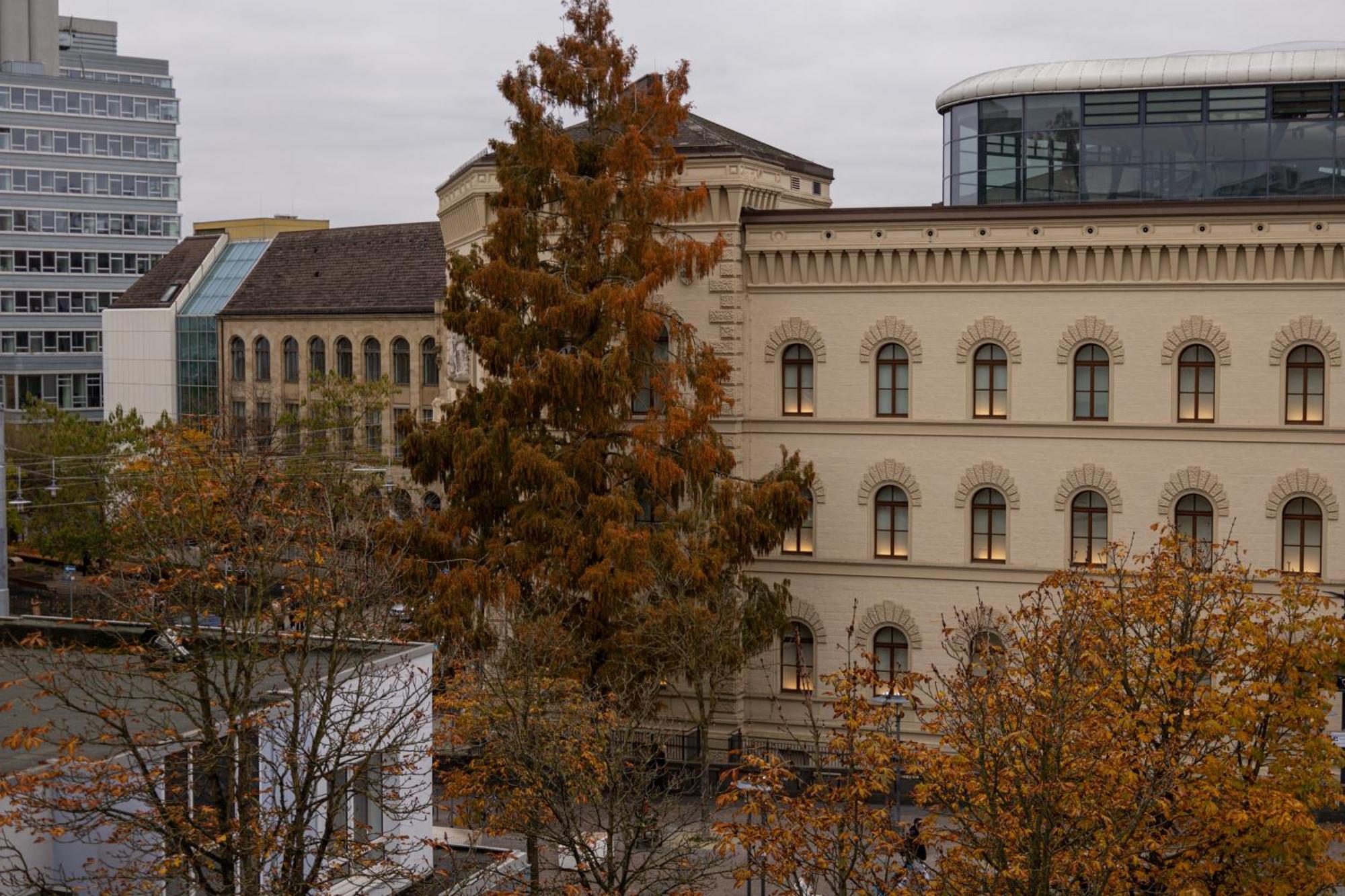 Hln Apartments Am Bahnhof ザールブリュッケン エクステリア 写真